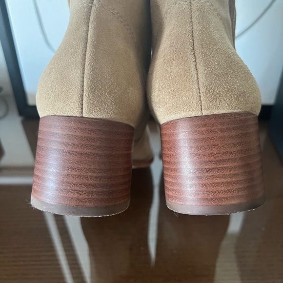 Lucky Brand suede boots - Picture 6 of 6